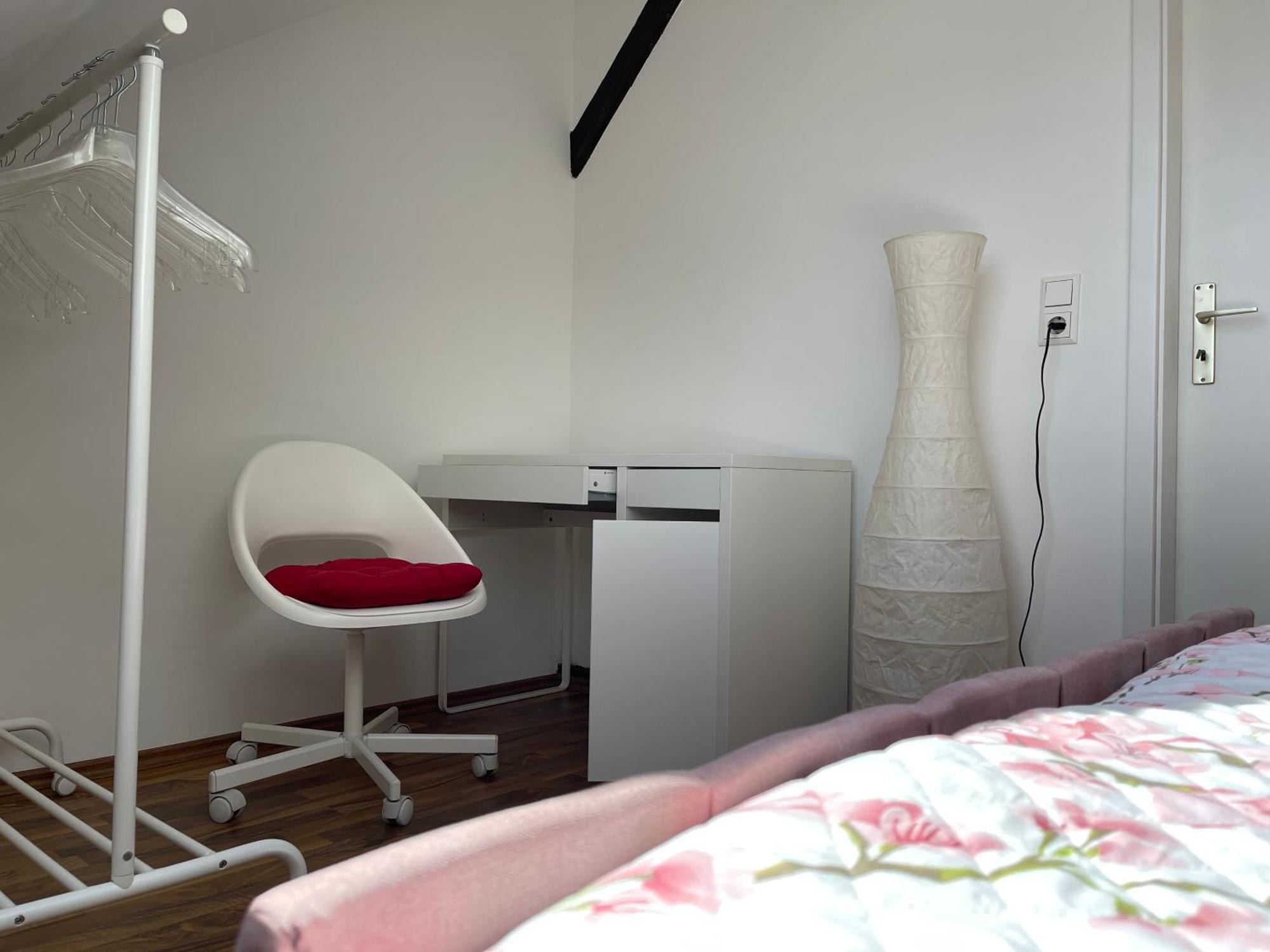 Bequemes Einzelzimmer Im Herzen Von Kassel Eksteriør billede